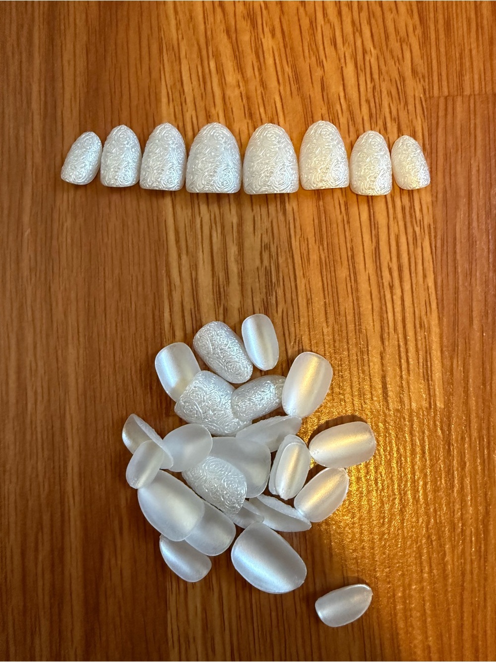 Pearl White Press-On Nail Set — Satin & Lace Texture